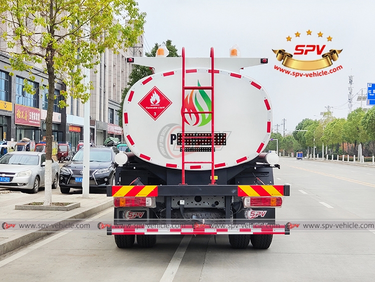 12,000 litres Fuel Bowser Sinotruk HOWO - B 12,000 litres Fuel Bowser Sinotruk HOWO - B